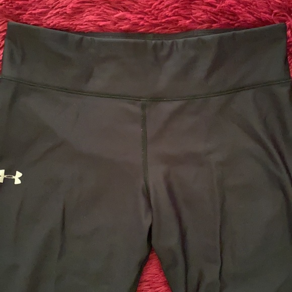 Under Armour compression capris black leggings - Picture 4 of 15